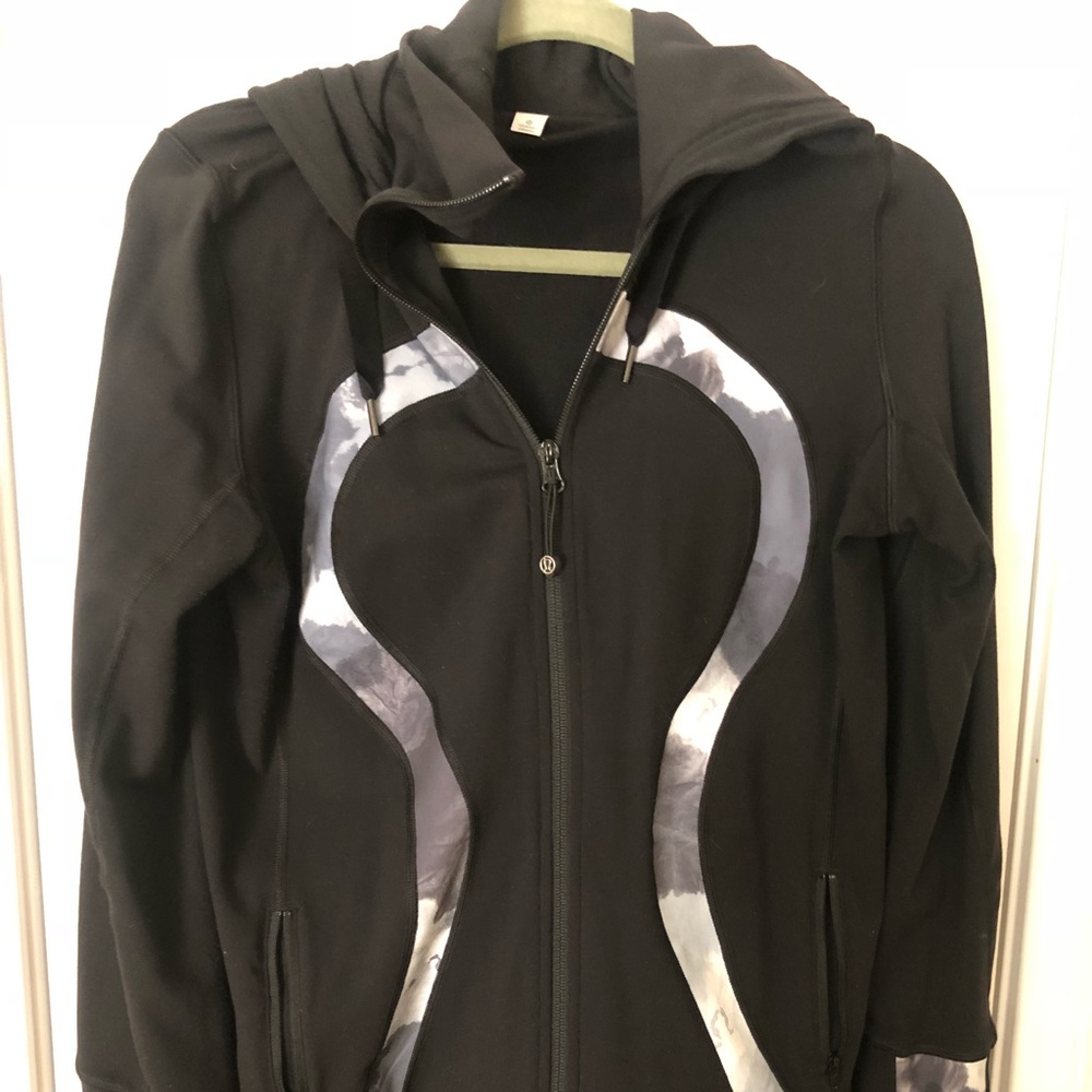 LuLu Lemon black zip hoodie